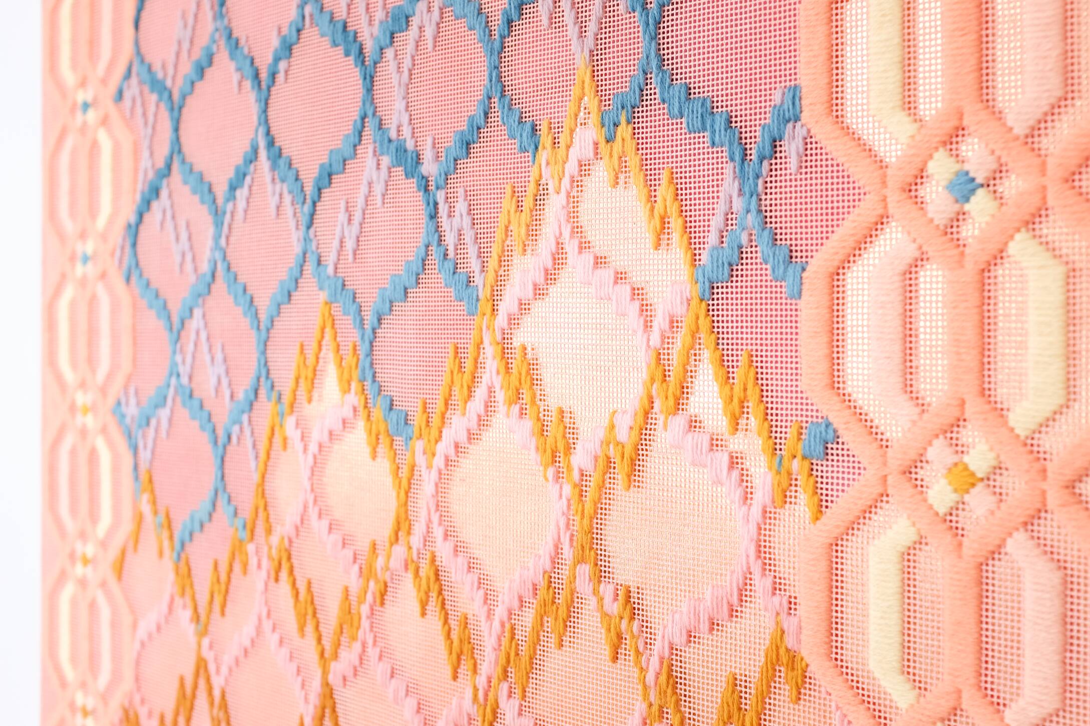 By land or by sea (at an arm's length), Hand-embroidered wool yarn and acrylic paint on canvas over gilded panel, 2021